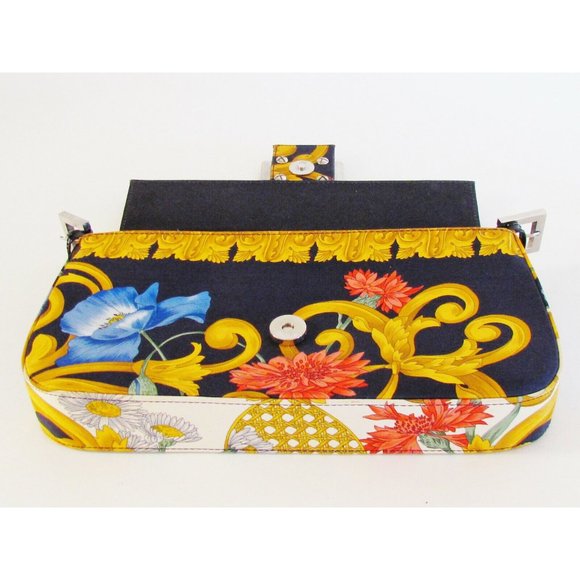 Designer Stuart Weitzman Floral Print Fabric/Patent Leather Handbag - Picture 11 of 14